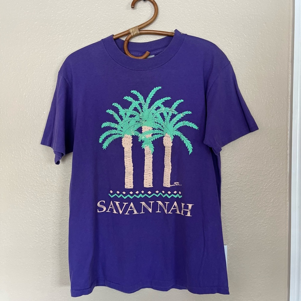 VINTAGE Single Stitch Savannah, GA Travel Tee
